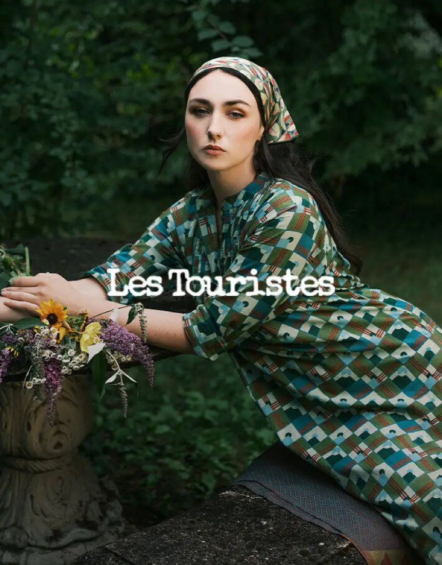 Les Touristes